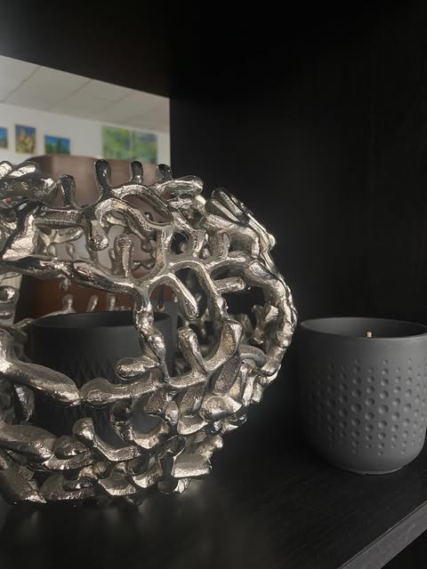AT KINSKY Art & Living – Impression aus dem Showroom Port Andratx 12